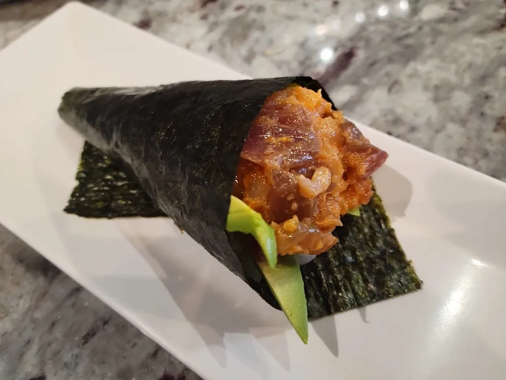 3 Amigo Hand Roll